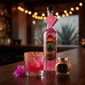 Mezcalita rosa intenso con abundante sal de gusano